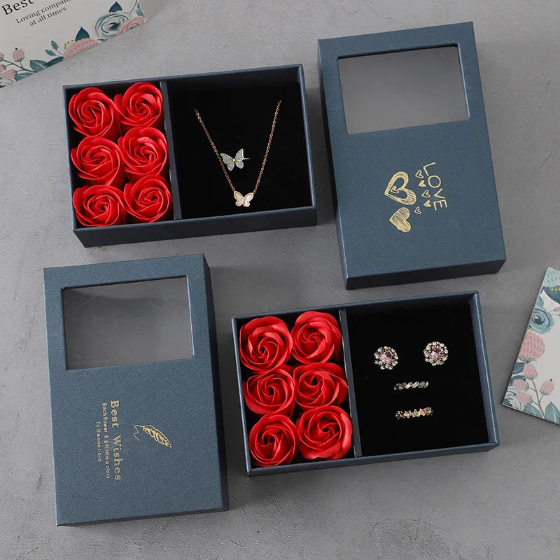 Romantic Rose Jewelry Box – Elegant Gift Packaging